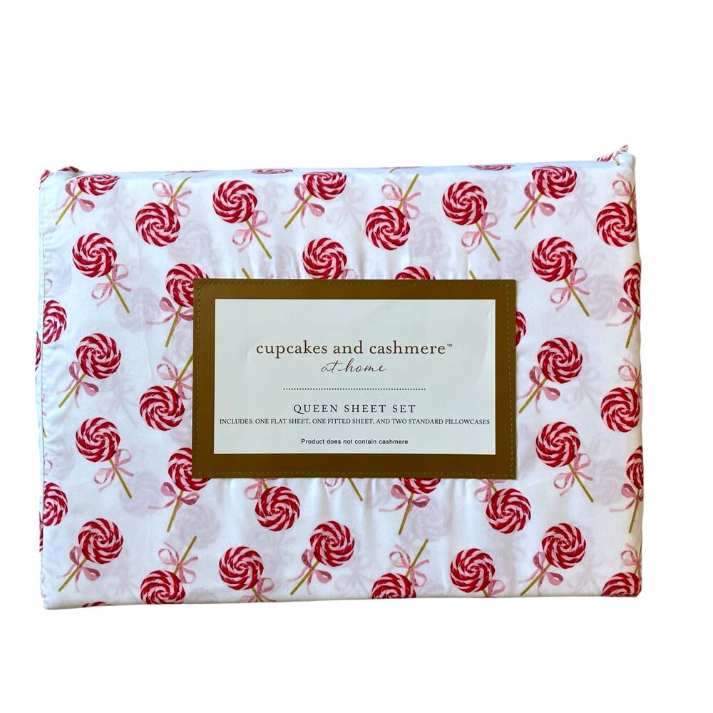 Cupcakes & Cashmere 4-Piece QUEEN Sheet Set Holiday Peppermint Lollipops Bows